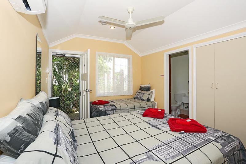 Jacaranda Guest House Busselton Exterior photo