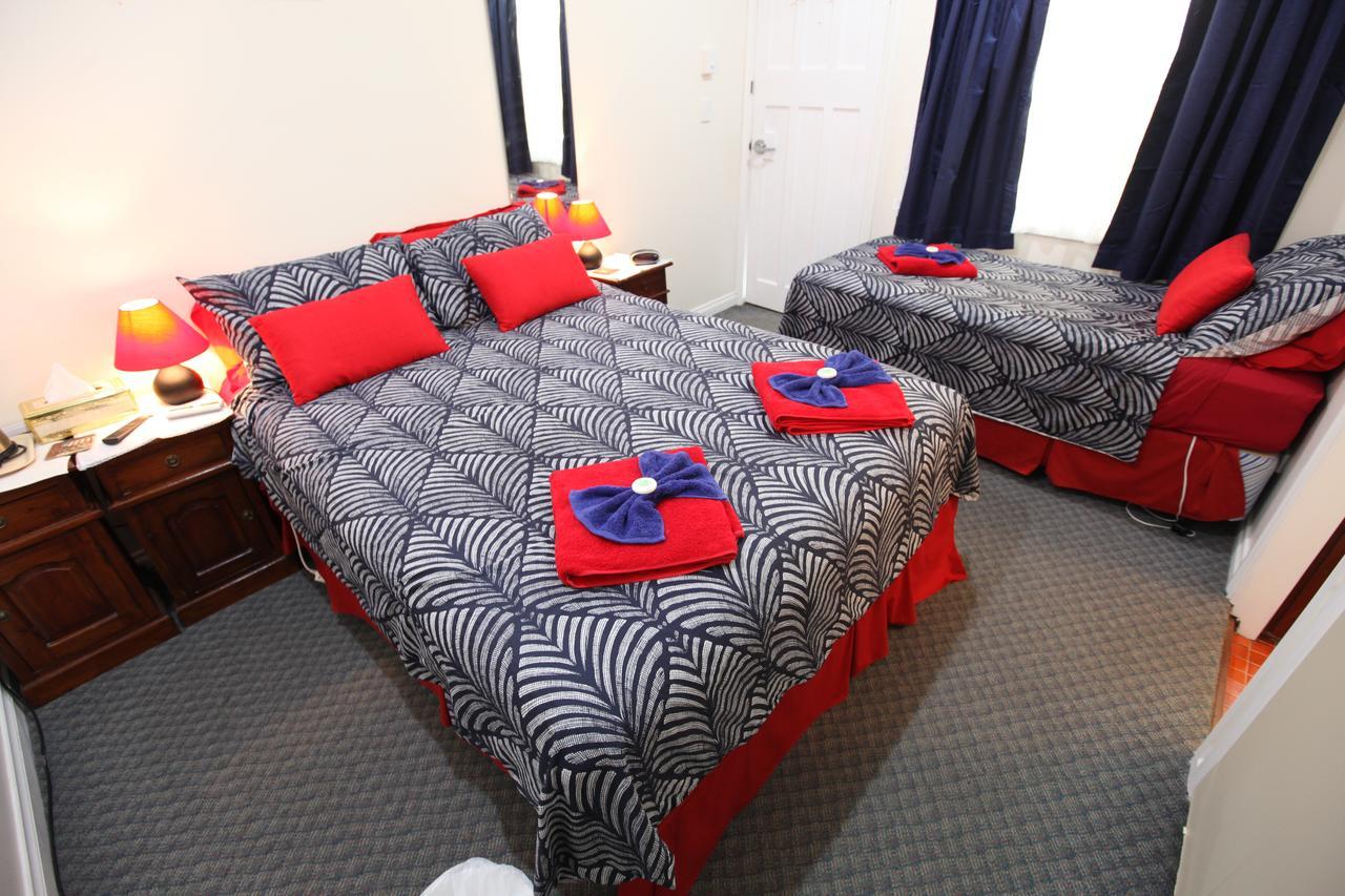 Jacaranda Guest House Busselton Exterior photo